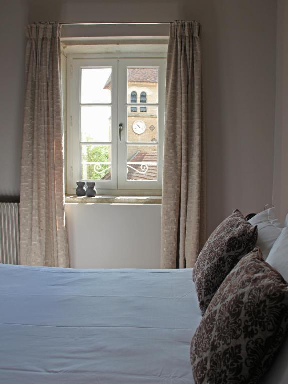 Hôtel Courtille de Solutré Habitación foto